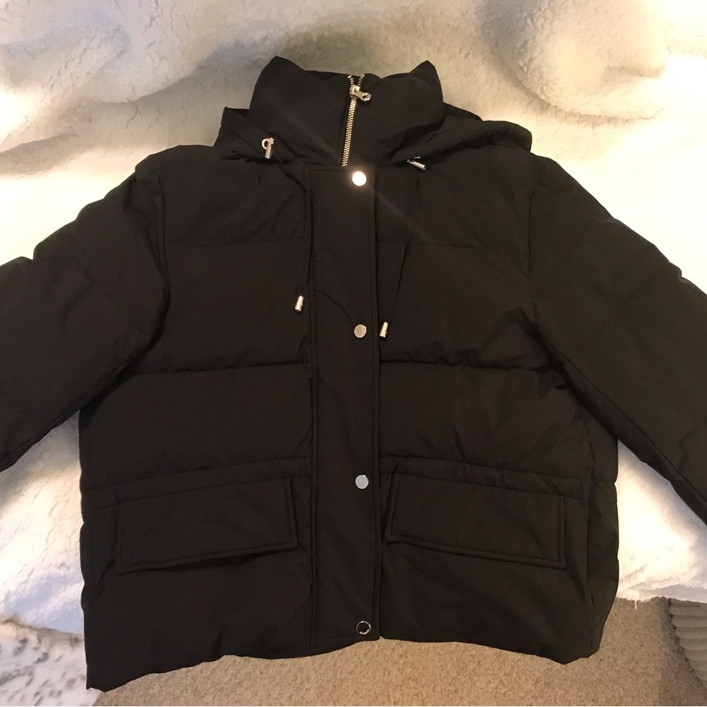 Kate spade short puffer/down jacket with hood
